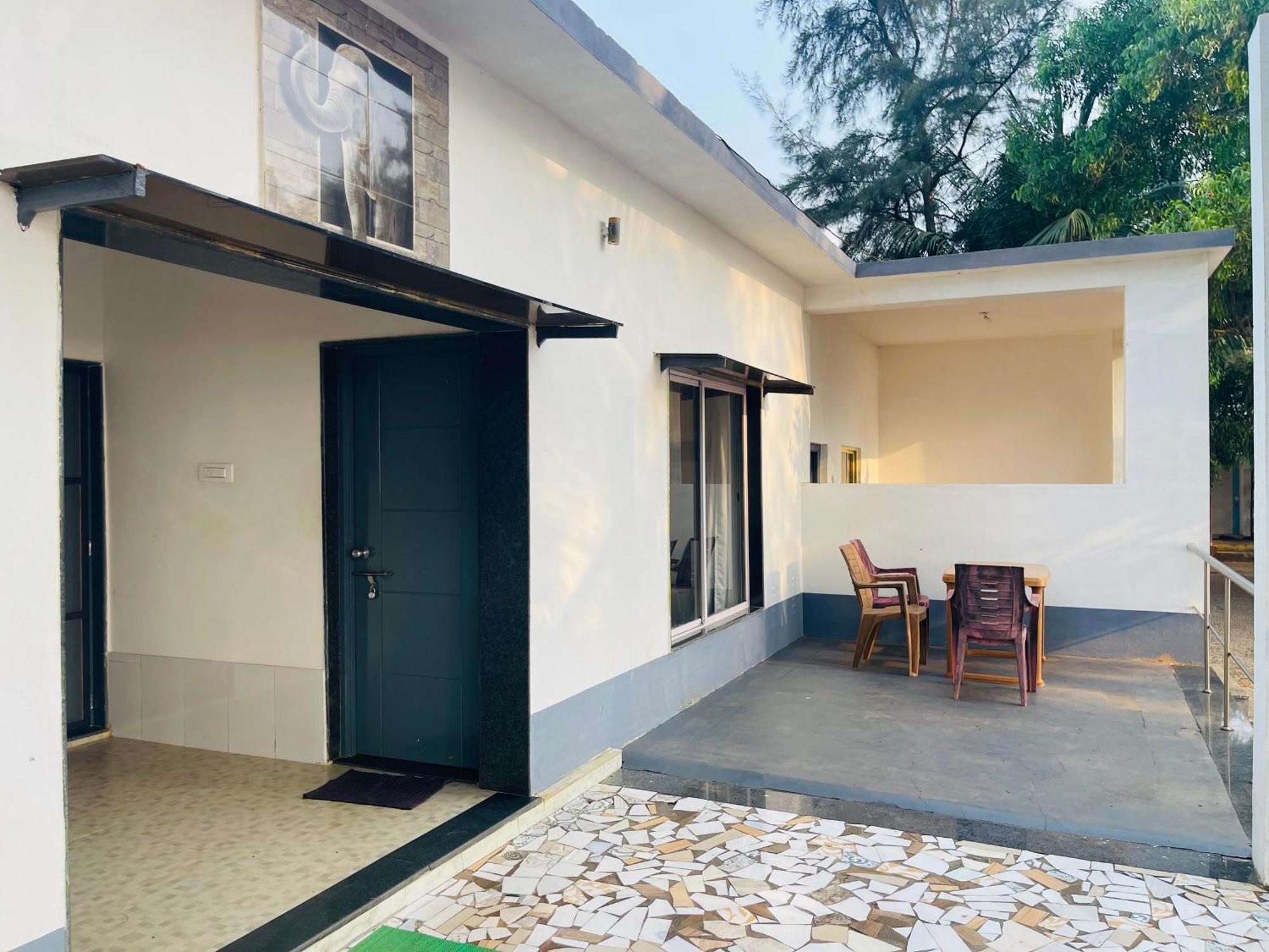 The Meraki Beach Resort Gokarna  Exterior foto